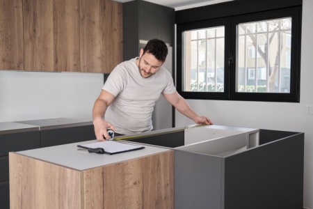 Les étapes essentielles pour réussir l'installation de votre nouvelle cuisine